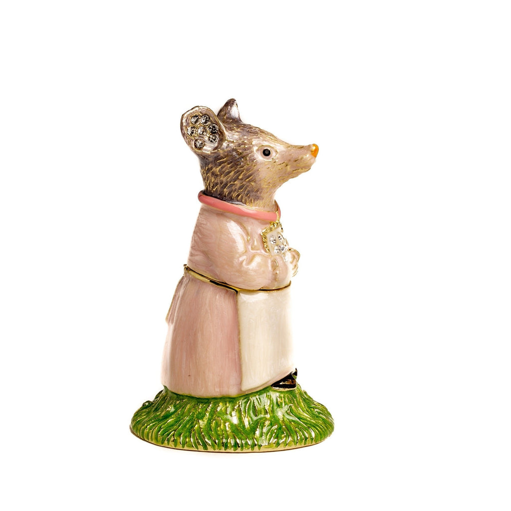 Mother Mouse-0